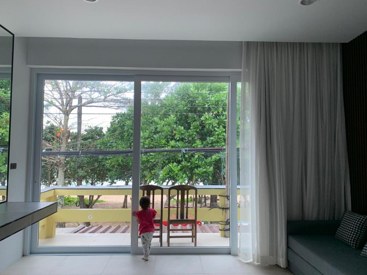 Beach House By Rose Massage Praia de Nai Thon Exterior foto